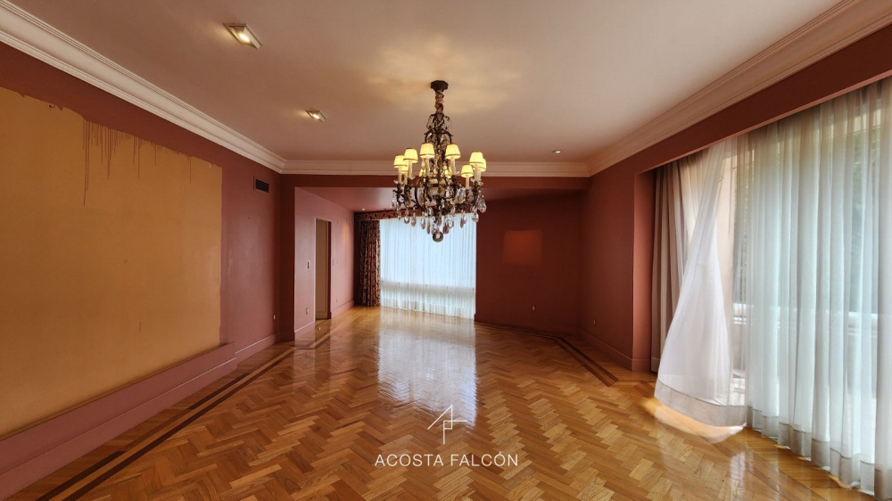 Departamento En Venta En Lomas De Vista Hermosa