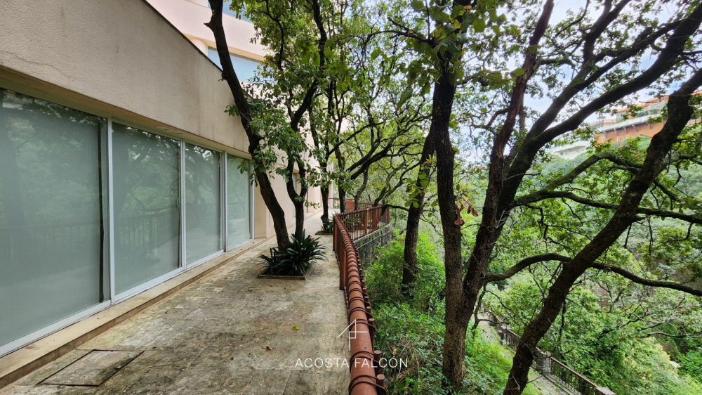 Departamento En Venta En Lomas De Vista Hermosa