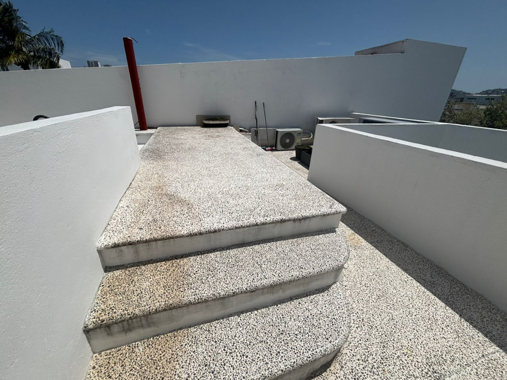 Casa En Condominio En Venta En Acapulco Diamante A Dos Cuadras Del Mar