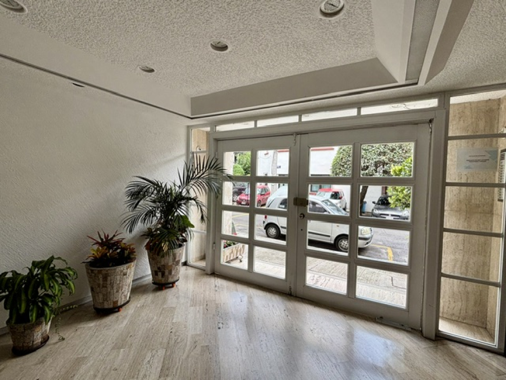 Departamento En Venta, Del Valle Norte