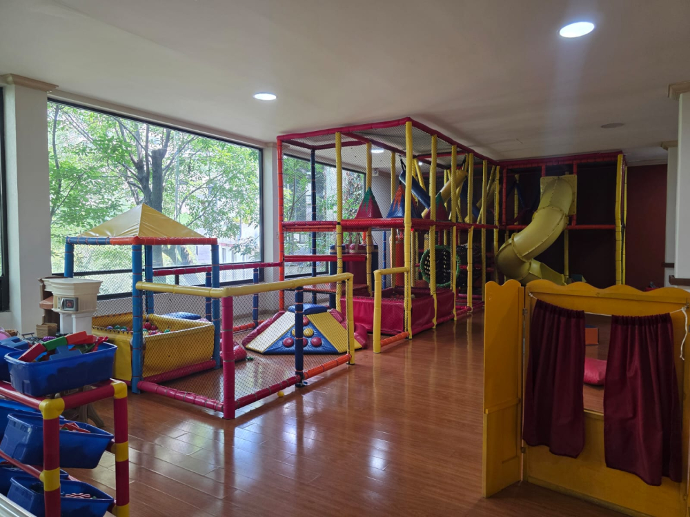 Departamento En Venta En Lomas De Las Palmas | Frondoso 1