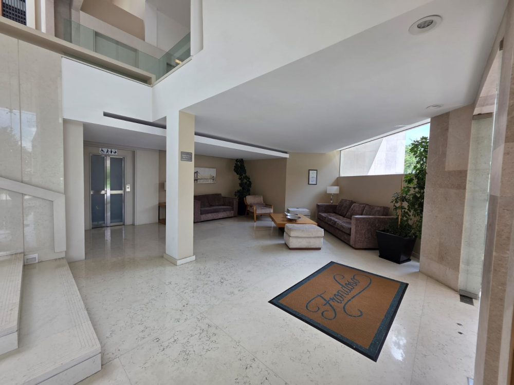 Departamento En Venta En Lomas De Las Palmas