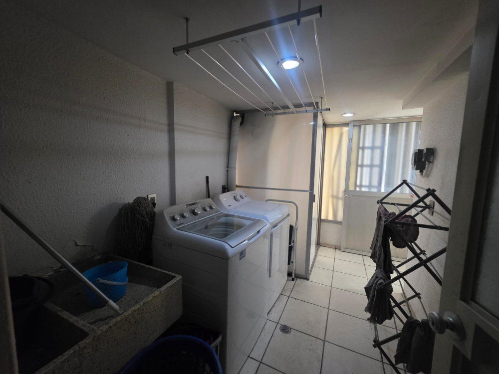 Departamento En Venta En Lomas De Las Palmas