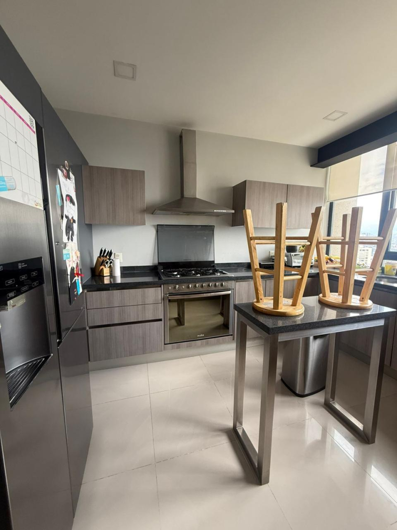 Departamento En Venta En Lomas Del Chamizal