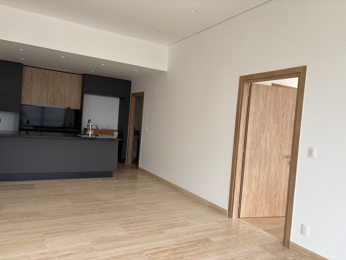 SE RENTA DEPARTAMENTO NUEVO, CON BALCON EN NUA, FRENTE A LA UNIV ANAHUAC NORTE, INTERLOMAS, SUPER AMENIDADES