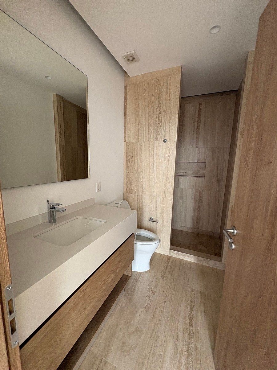 SE RENTA DEPARTAMENTO NUEVO, CON BALCON EN NUA, FRENTE A LA UNIV ANAHUAC NORTE, INTERLOMAS, SUPER AMENIDADES