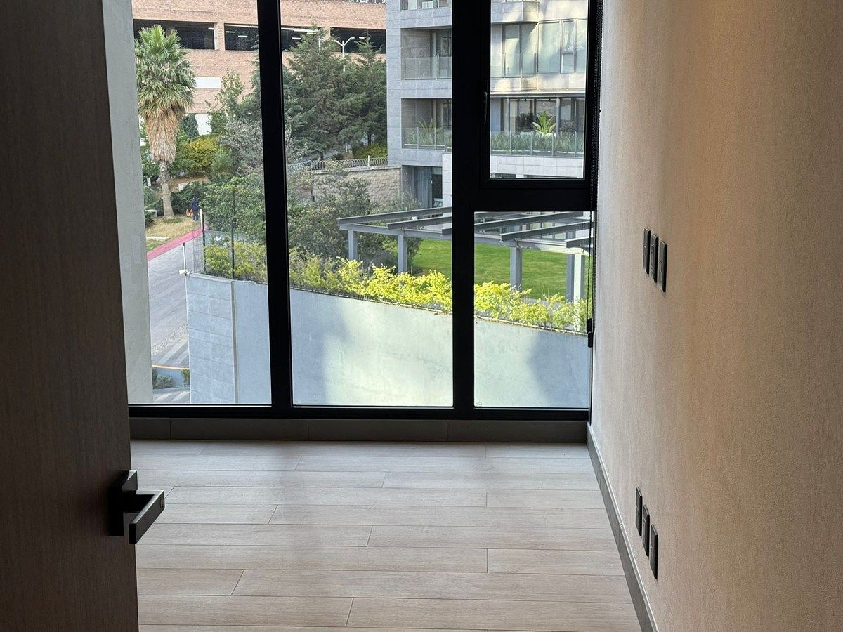 SE RENTA PARA ESTRENAR DEPARTAMENTO SUPER ILUMINADO Y TERRAZA EN BE GRAND INTERLOMAS