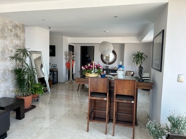 DEPARTAMENTO EN VENTA EN HACIENDA DE LAS PALMAS, EN HACIENDA EL CIERVO MUY ILUMINADO
