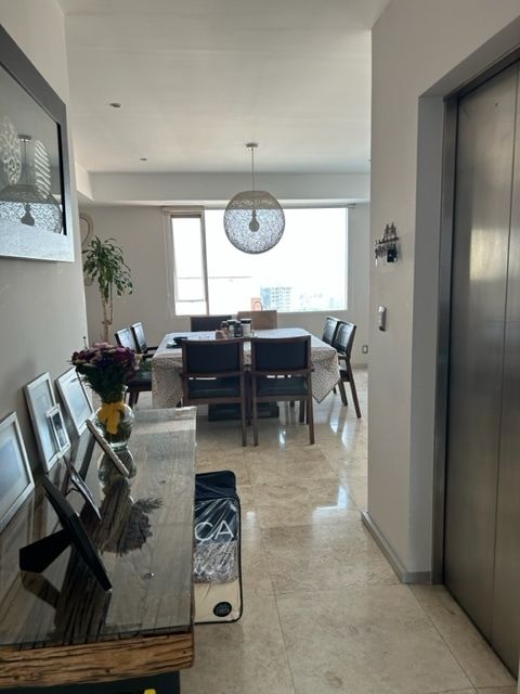 DEPARTAMENTO EN VENTA EN HACIENDA DE LAS PALMAS, EN HACIENDA EL CIERVO MUY ILUMINADO