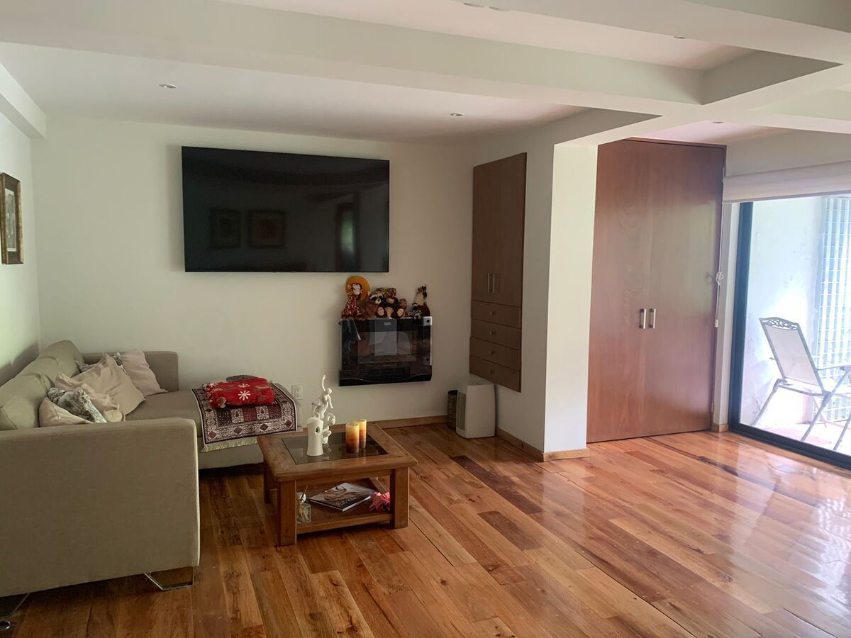 VENTA DE CASA EN LA HERRADURA CON 5 RECAMARAS Y DEPARTAMENTO INDEPENDIENTE, A 3 MINS DE LA ANAHUAC DEL NORTE, VISTAS ESPECTACULARES 