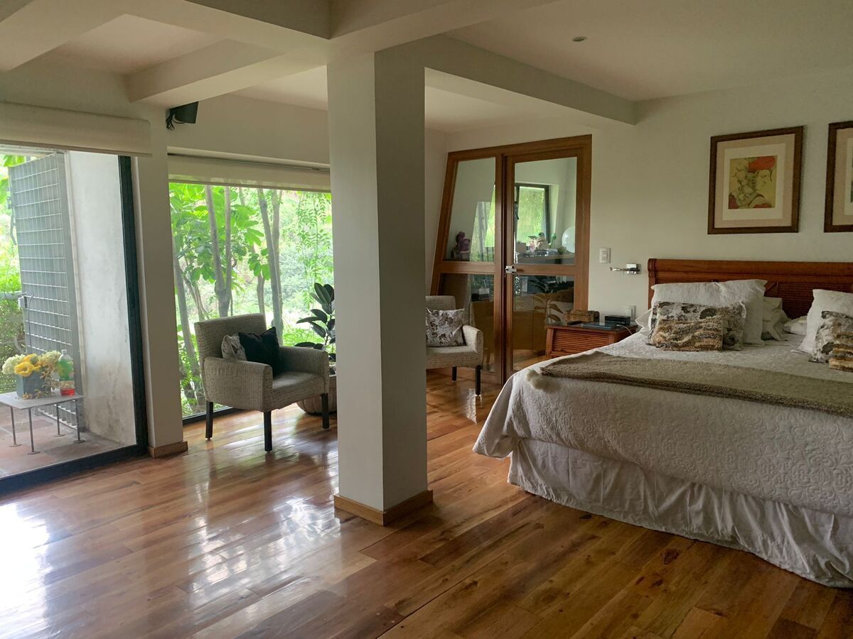 VENTA DE CASA EN LA HERRADURA CON 5 RECAMARAS Y DEPARTAMENTO INDEPENDIENTE, A 3 MINS DE LA ANAHUAC DEL NORTE, VISTAS ESPECTACULARES 