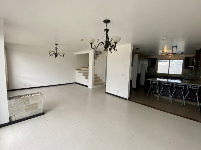 Casa En Condominio En Renta, A 10 Min. De Santa Fé, En Acopilco, Cuajimalpa