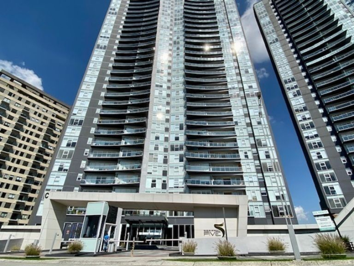 departamento en venta en five bosque real