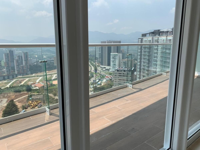 departamento en venta en five bosque real