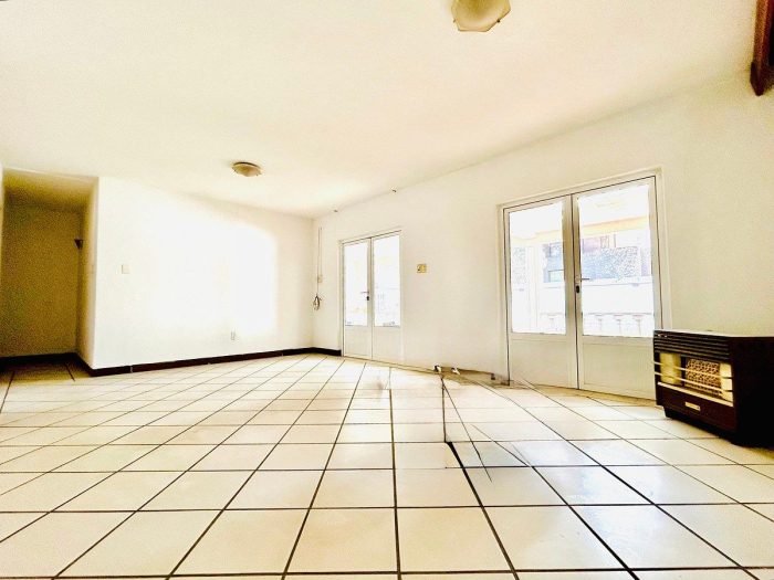 casa en venta para remodelar en lomas de las palmas