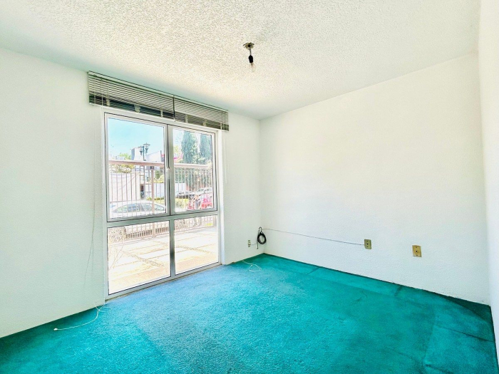 casa en venta para remodelar en lomas de las palmas