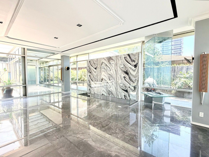 lujosa casa en venta en bosques de santa fe