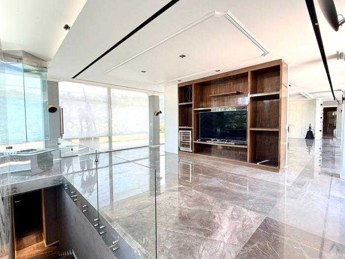 lujosa casa en venta en bosques de santa fe