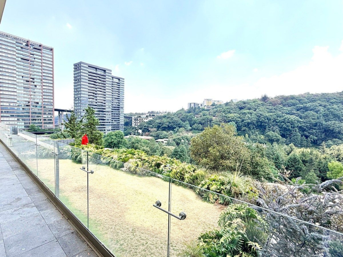 lujosa casa en venta en bosques de santa fe
