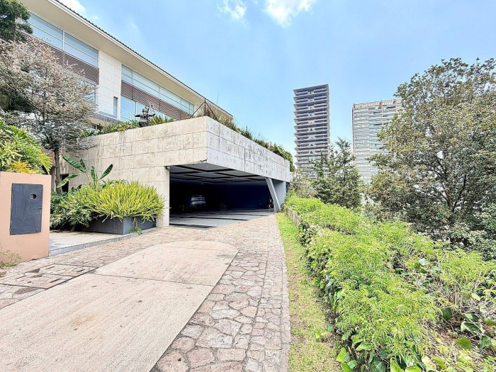 lujosa casa en renta en bosques de santa fe