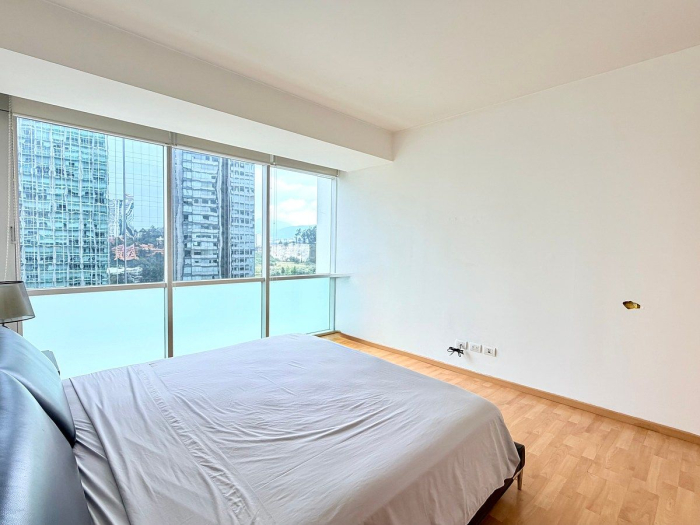 venta departamento en torre impulso