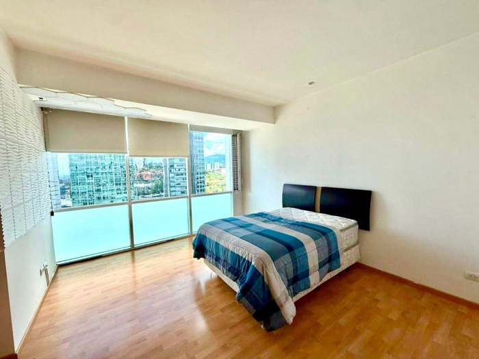 venta departamento en torre impulso