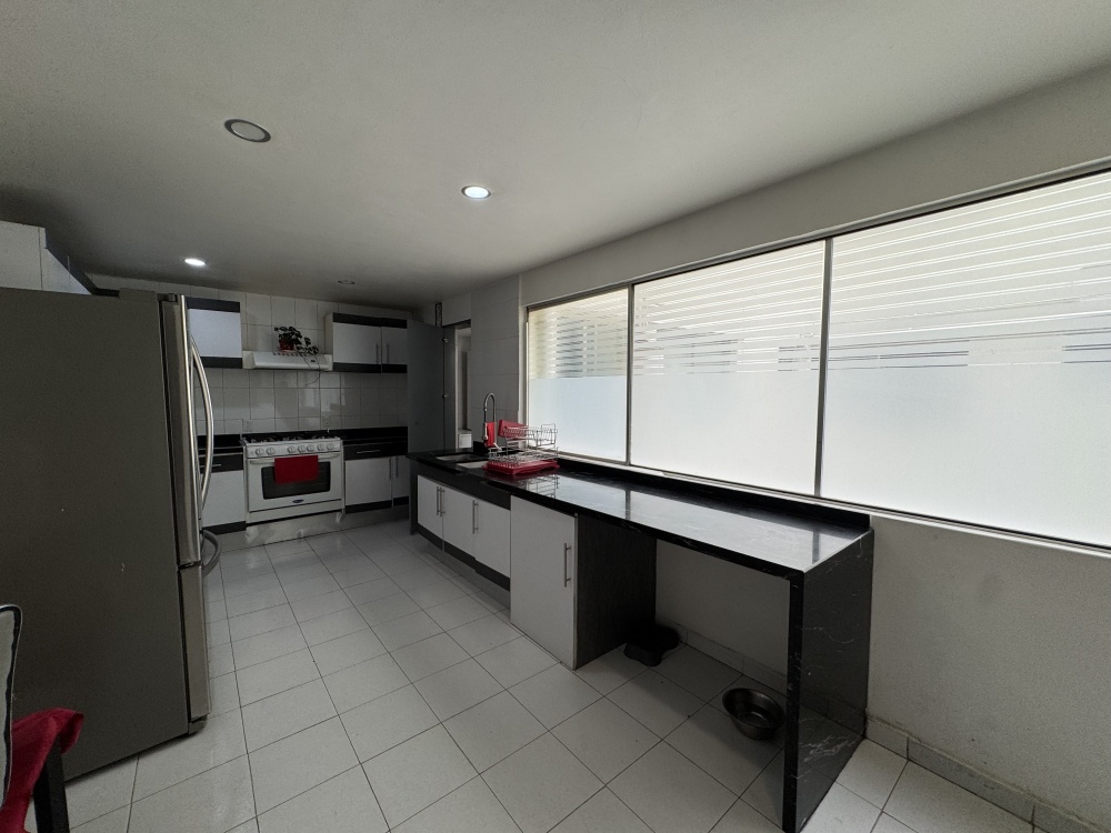 DEPARTAMENTO EN VENTA - CON TERRAZA PARA ACTUALIZAR - ENSENADA - HIP�?DROMO CONDESA 