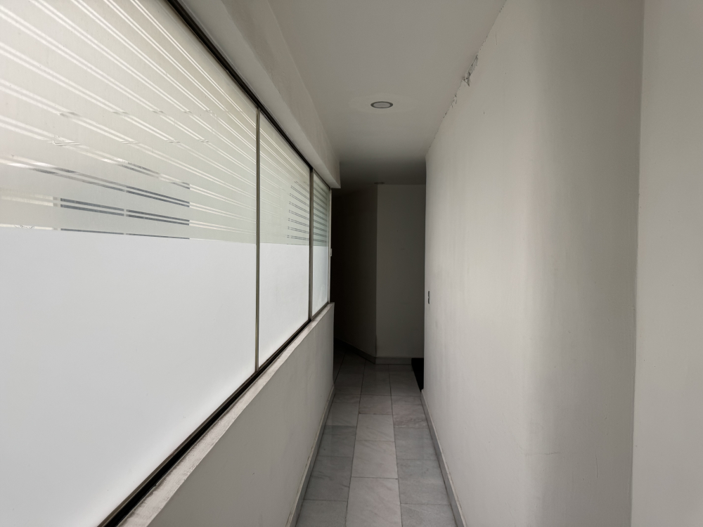 DEPARTAMENTO EN VENTA - CON TERRAZA PARA ACTUALIZAR - ENSENADA - HIP�?DROMO CONDESA 