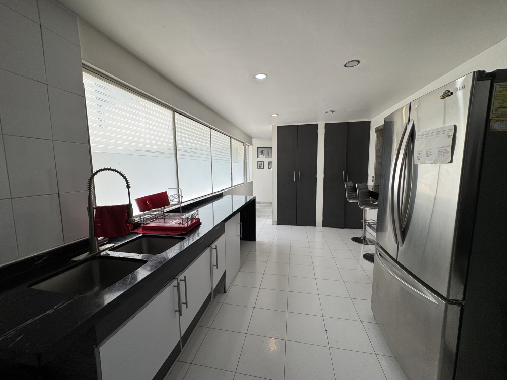 DEPARTAMENTO EN VENTA - CON TERRAZA PARA ACTUALIZAR - ENSENADA - HIP�?DROMO CONDESA 