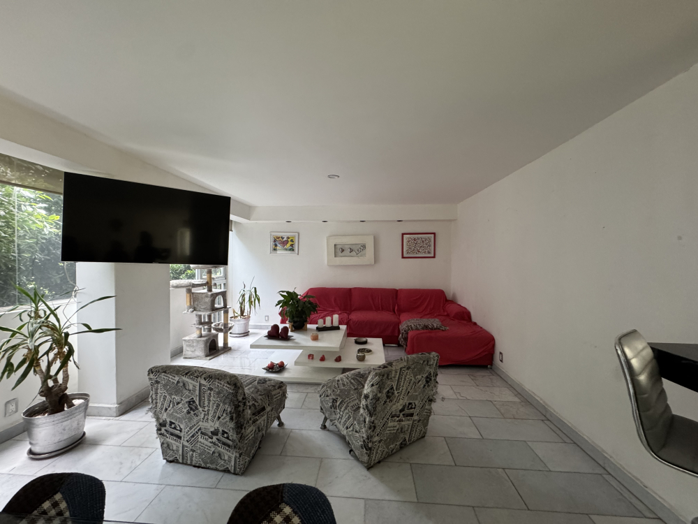 DEPARTAMENTO EN VENTA - CON TERRAZA PARA ACTUALIZAR - ENSENADA - HIP�?DROMO CONDESA 
