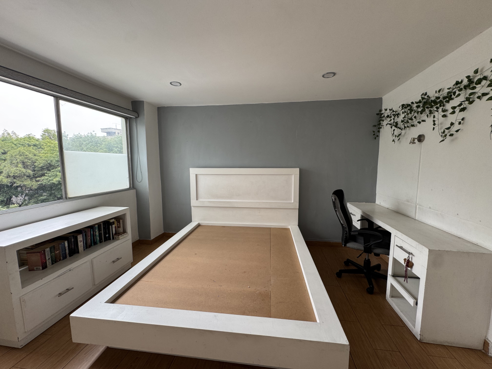 DEPARTAMENTO EN VENTA - CON TERRAZA PARA ACTUALIZAR - ENSENADA - HIP�?DROMO CONDESA 