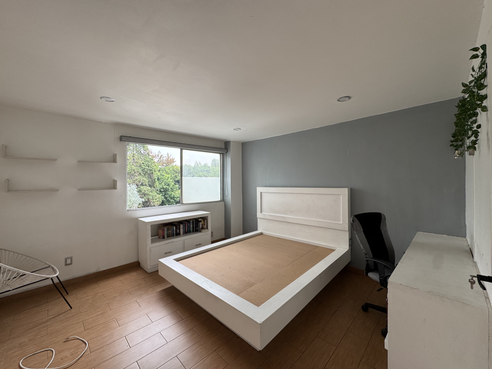 DEPARTAMENTO EN VENTA - CON TERRAZA PARA ACTUALIZAR - ENSENADA - HIP�?DROMO CONDESA 