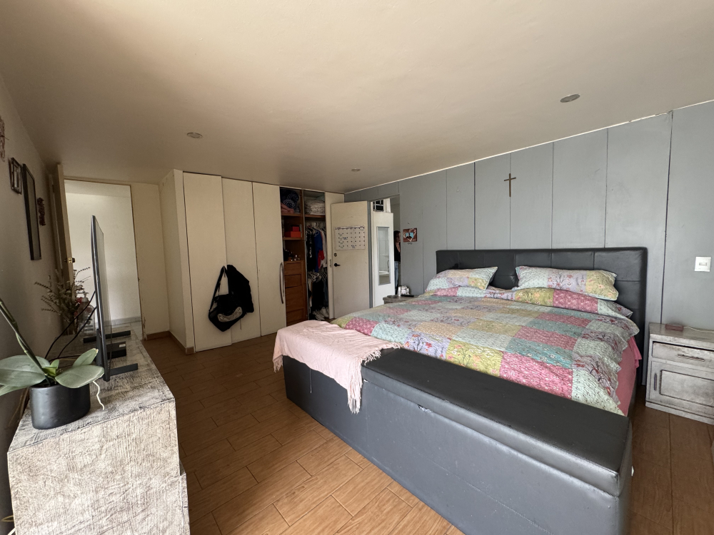 DEPARTAMENTO EN VENTA - CON TERRAZA PARA ACTUALIZAR - ENSENADA - HIP�?DROMO CONDESA 