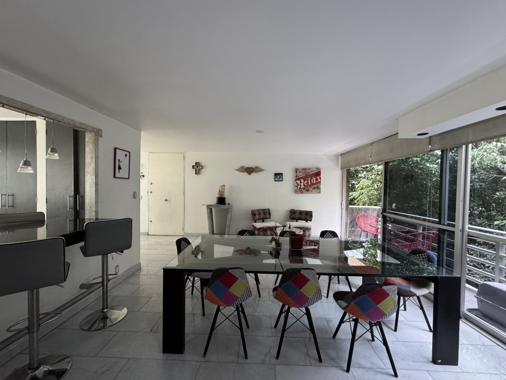 DEPARTAMENTO EN VENTA - CON TERRAZA PARA ACTUALIZAR - ENSENADA - HIP�?DROMO CONDESA 