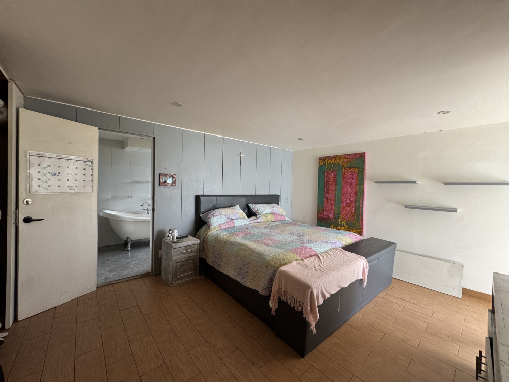 DEPARTAMENTO EN VENTA - CON TERRAZA PARA ACTUALIZAR - ENSENADA - HIP�?DROMO CONDESA 
