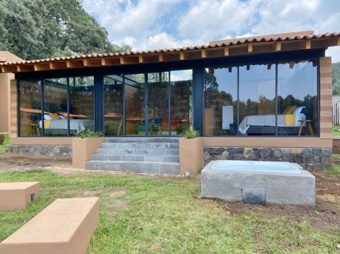 CASA EN VENTA EN VALE DE BRAVO MAISON PAPILLON Luxury Villa