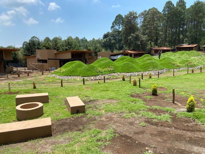 CASA EN VENTA EN VALE DE BRAVO MAISON PAPILLON Luxury Villa
