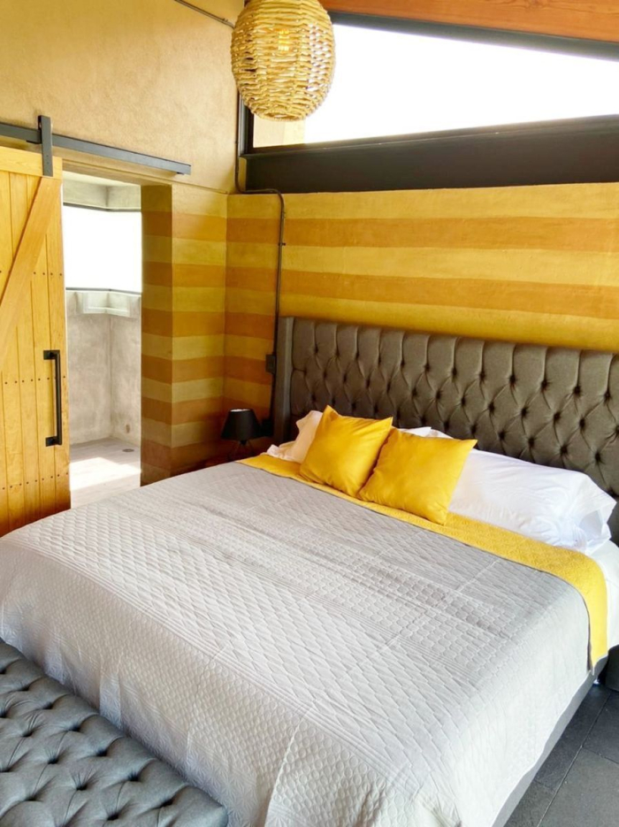CASA EN VENTA EN VALE DE BRAVO MAISON PAPILLON Luxury Villa