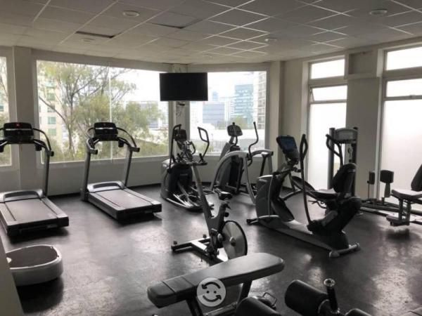vendo departamento enfrente de centro comercial santa fe giralta
