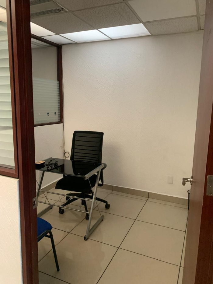 oficina adecuada en renta en iztacalco cdmx, a 20 minutos del wtc insurgentes