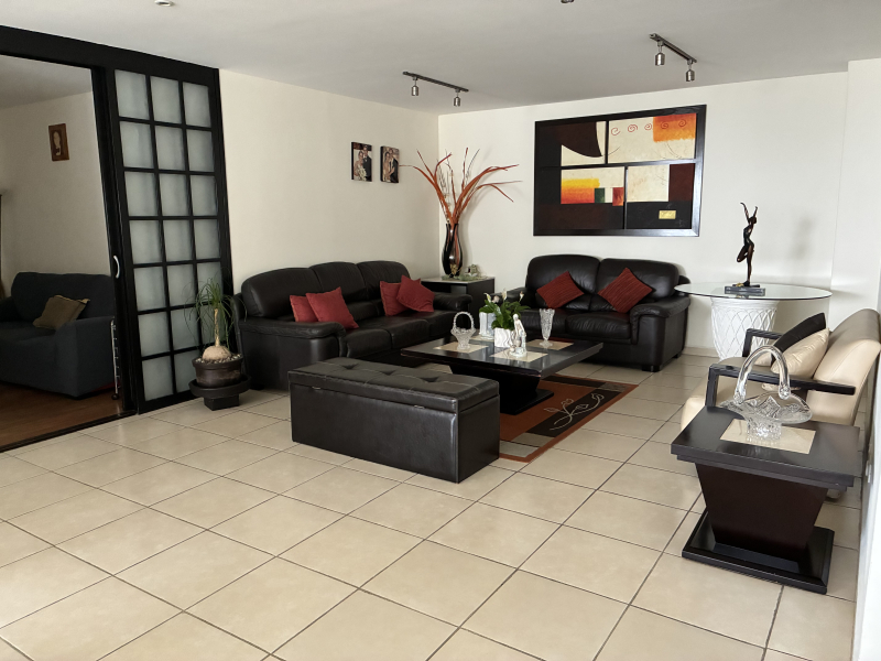 Departamento En Renta En Hacienda De Las Palmas