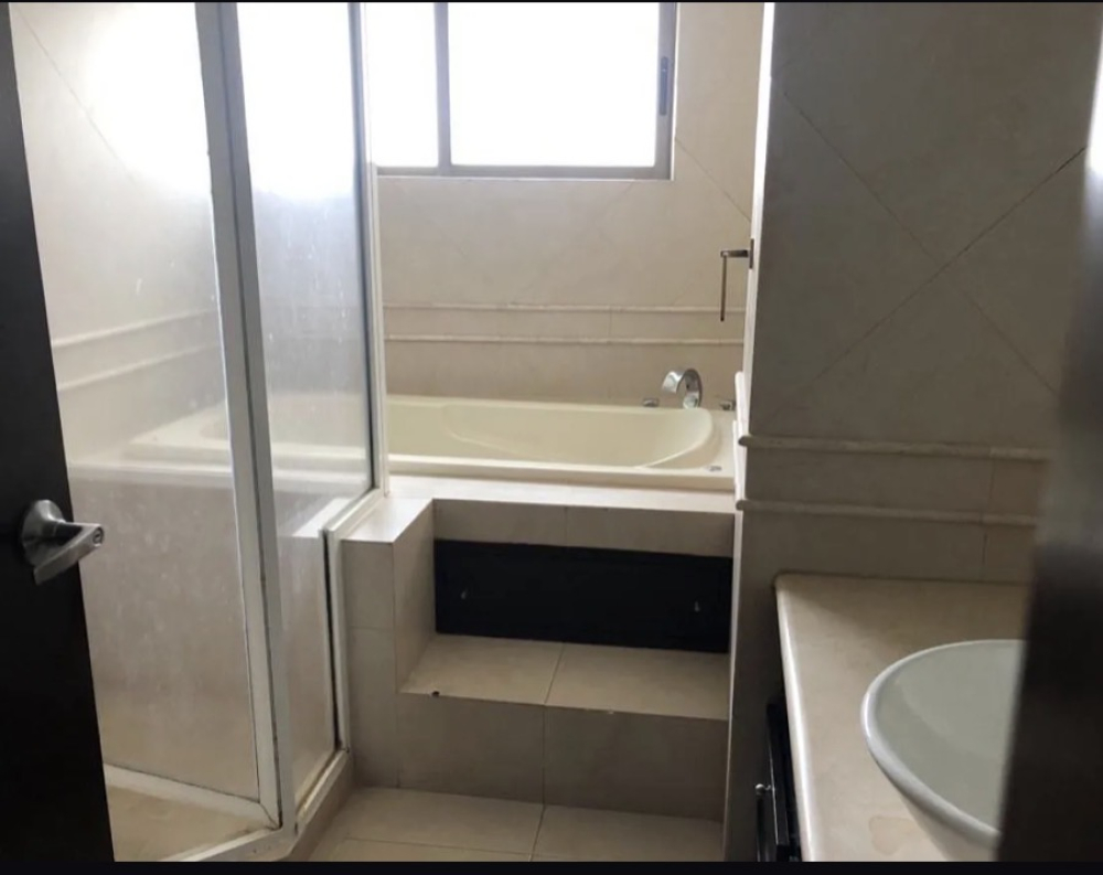 RENTA DEPARTAMENTO EN ISLA DE AGUA CON BALCON, INTERLOMAS CON EXCELENTES AMENIDADES
