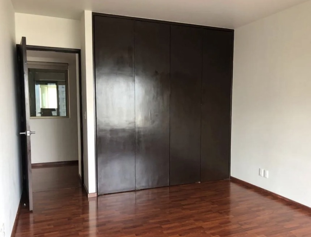 RENTA DEPARTAMENTO EN ISLA DE AGUA CON BALCON, INTERLOMAS CON EXCELENTES AMENIDADES