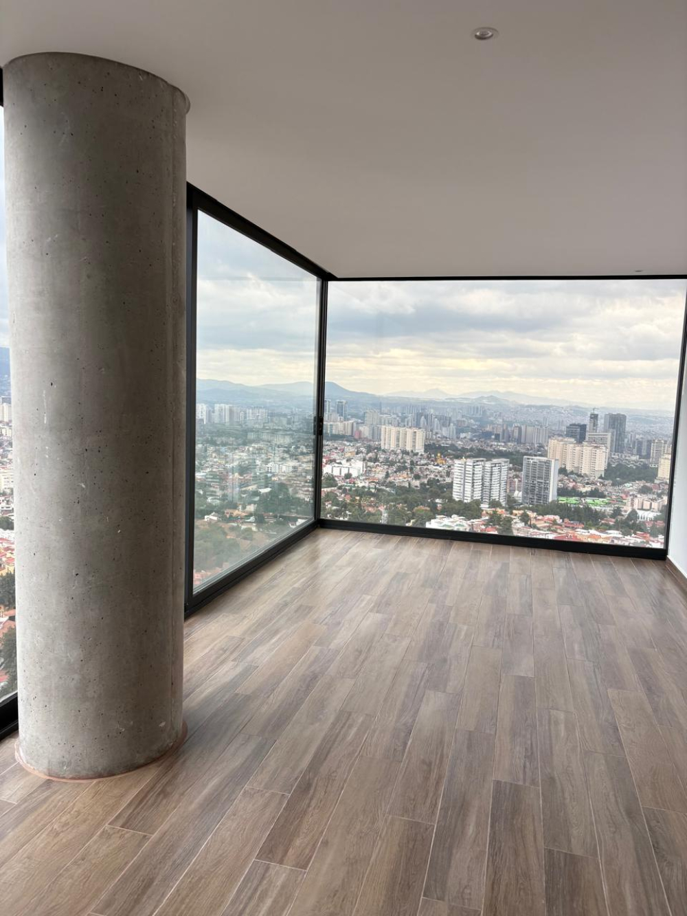 RENTA DEPARTAMENTO EN SANTA FE CON EXCELENTE VISTA 