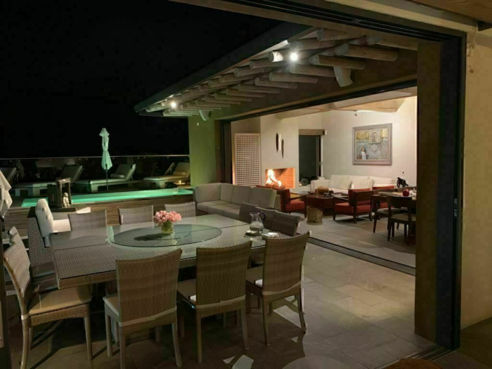 hermosa casa en privada en valle, vista al lago, a pasos del centro