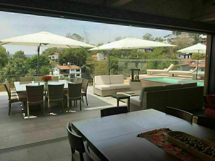 hermosa casa en privada en valle, vista al lago, a pasos del centro