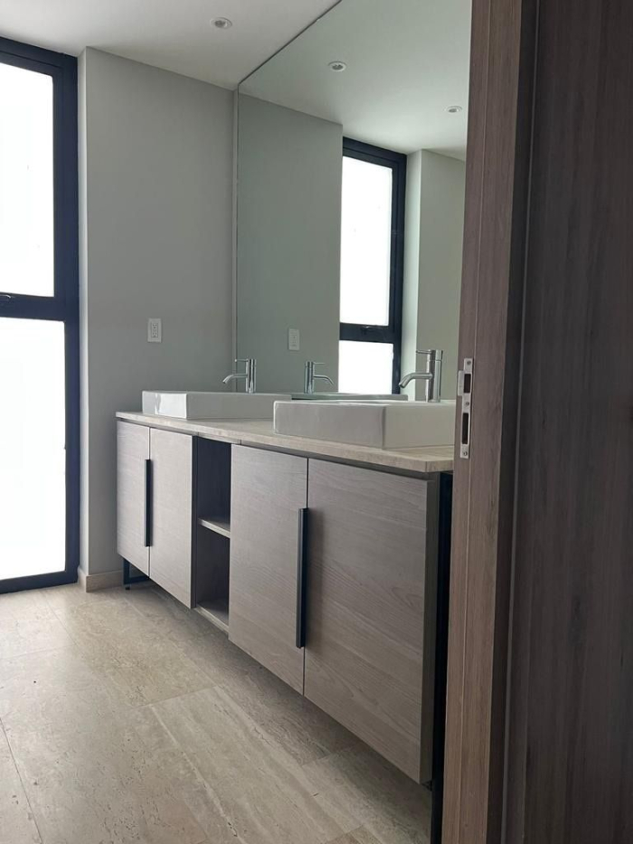 **oportunidad** precio especial en bosque real. departamento con balcon