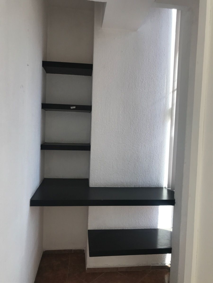 ** oportunidad única**  oficina, consultorios en el sur, muy bien ubicada