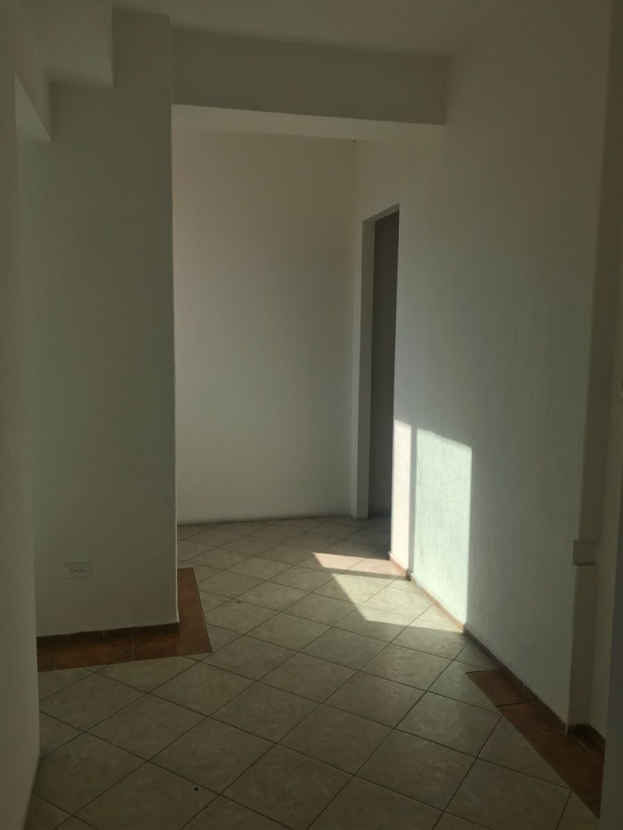** oportunidad única**  oficina, consultorios en el sur, muy bien ubicada