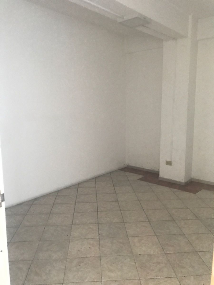 ** oportunidad única**  oficina, consultorios en el sur, muy bien ubicada